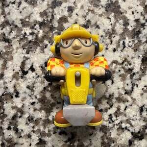 Vintage 2000 Bob the Builder 3" Action Figure with Vibrating Jackhammer
